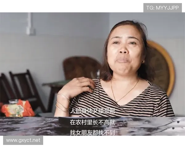 谌利军家的冰箱里塞满蛋白粉，邻居以为他开健身房