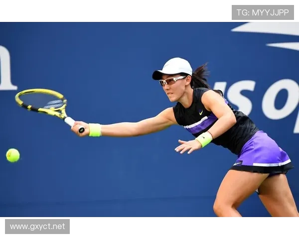 郑赛赛训练完直接拎爱马仕去吃火锅？